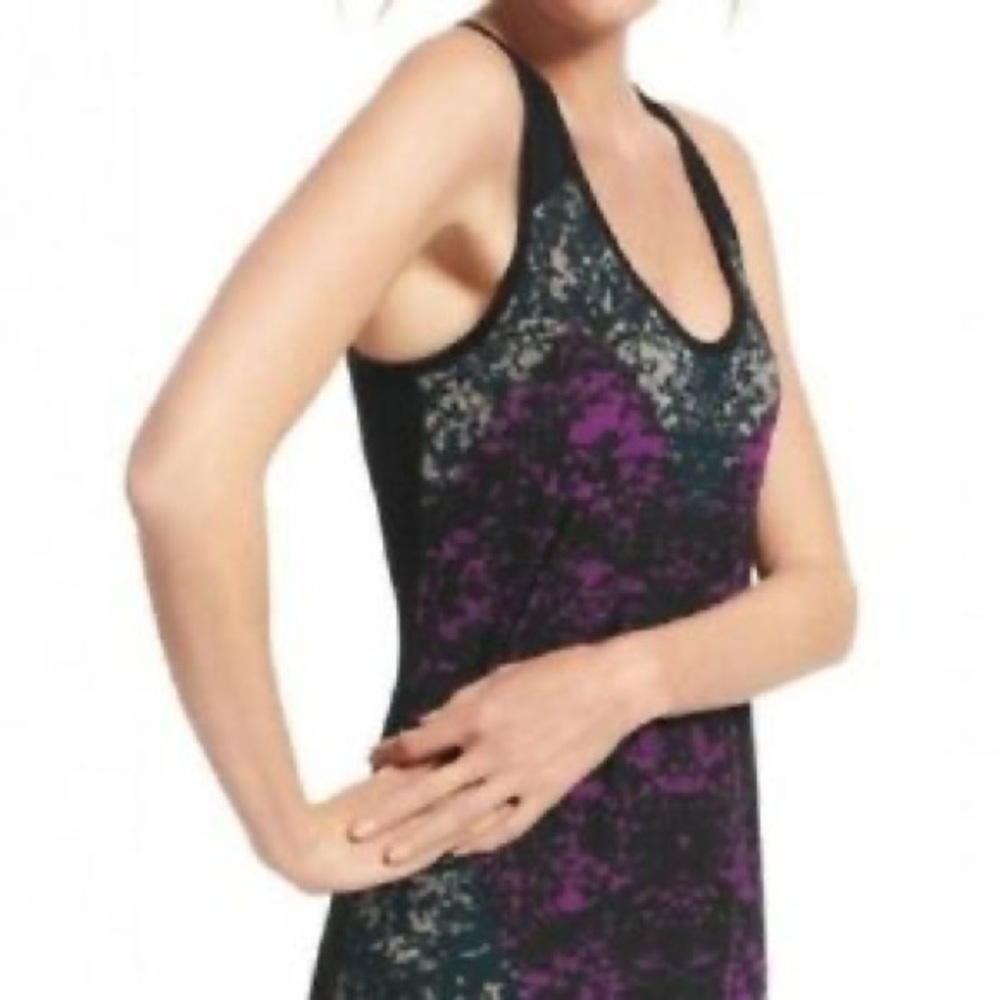 🌸 Cabi - Yoga Style Racerback Back Tank Medium